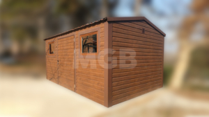 3x5m-es delux fém kerti tároló nyeregtetővel, csokoládébarna cserepeslemez tetővel, sötét diófa falakkal és ajtóval, 2db ablakkal, szegélyekkel, horganyzott vázszerkezettel, vízszintes lemezborítással